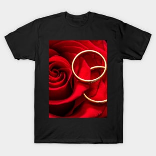 Valentine's Day Red Rose With Engagement Rings T-Shirt